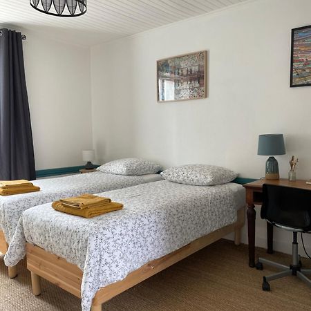 Bien Et Toit Bed & Breakfast Montredon  ภายนอก รูปภาพ