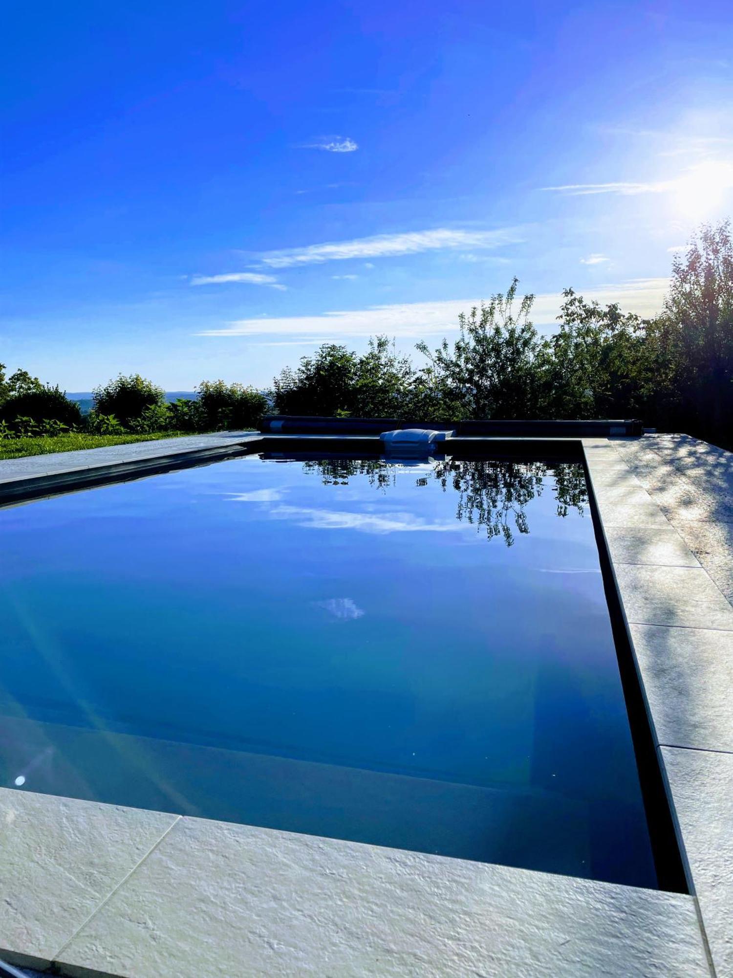Bien Et Toit Bed & Breakfast Montredon  ภายนอก รูปภาพ